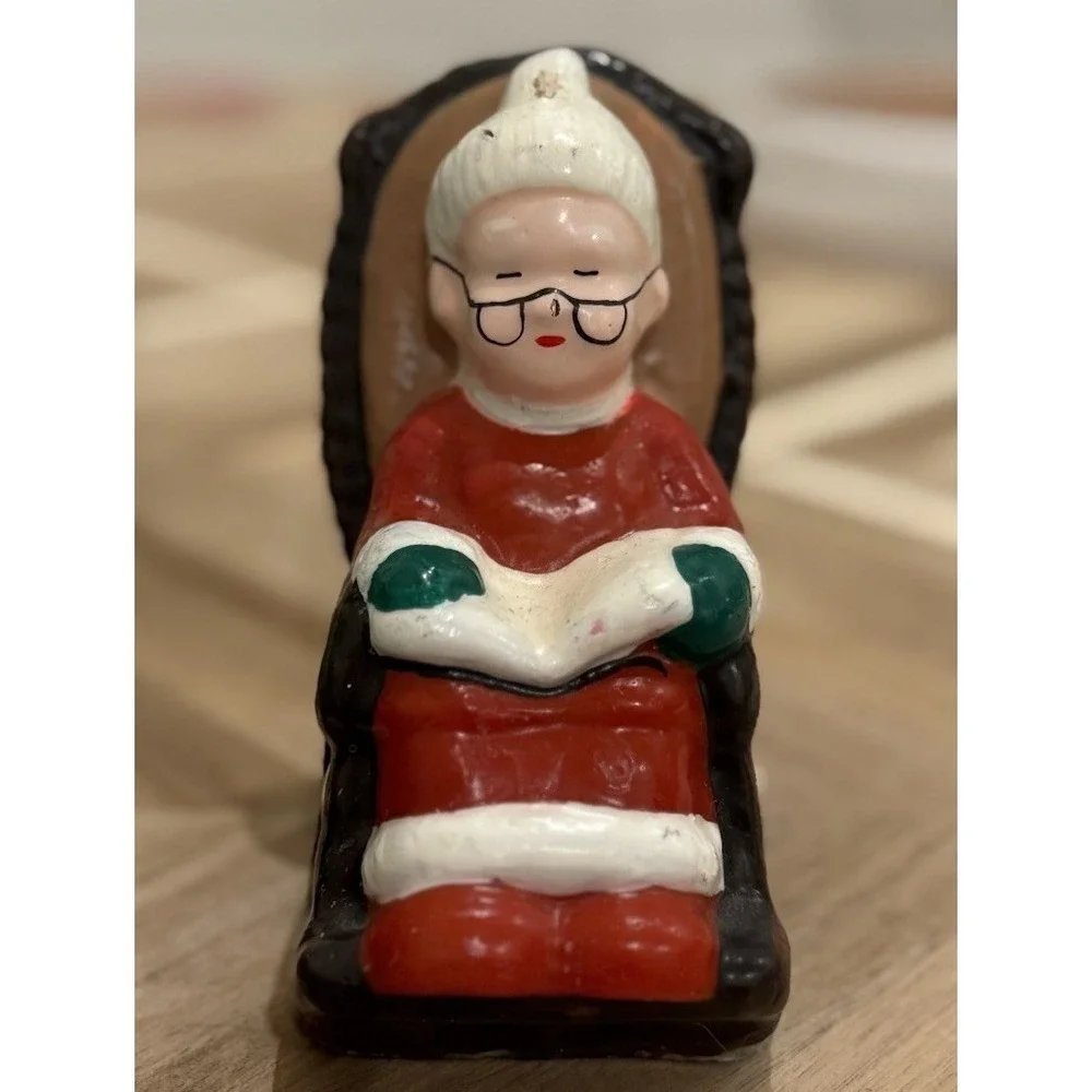 VTG Christmas Candle Figurine Mrs Claus Rocking Chair Reading Cottagecore Granny